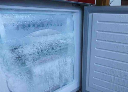 冰箱制冷管堵塞的原因及修复方法（解决冰箱制冷管堵塞问题的实用指南）