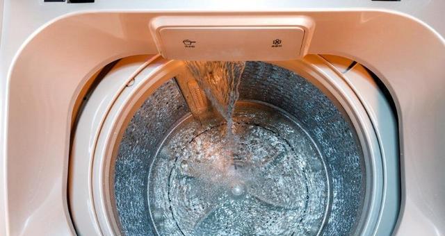 洗衣机为什么不脱水（探寻洗衣机脱水失效的原因及解决方法）
