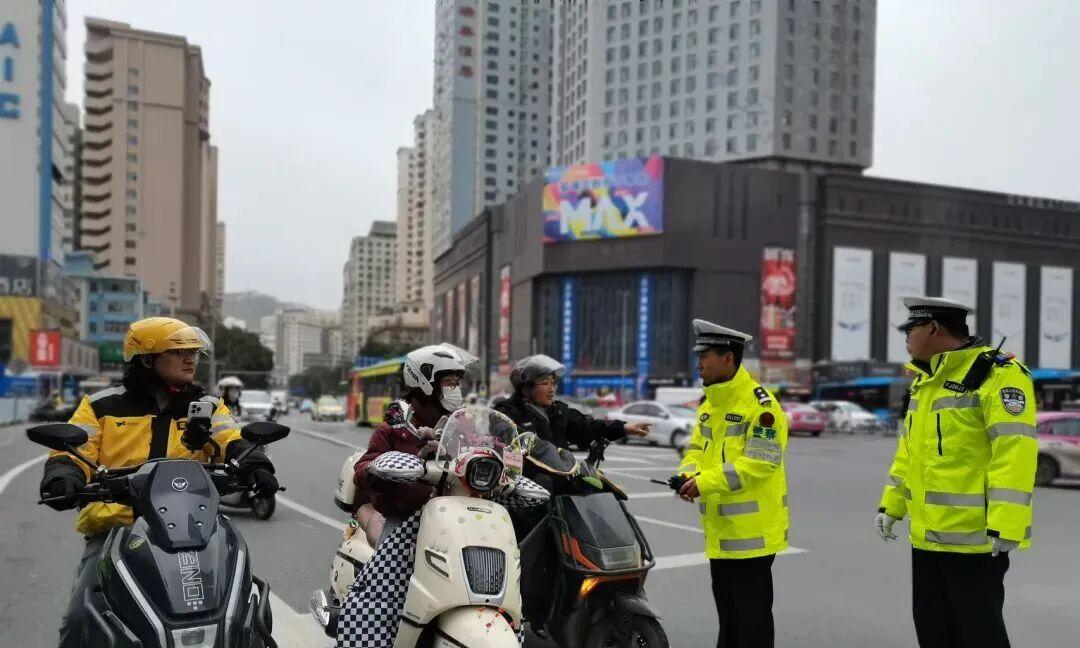 2月1日起,电动车、摩托车、三轮车上路“5必查”,车主注意 2月1日起,电动车、摩托车、三轮车上路“5必查”,车主注意